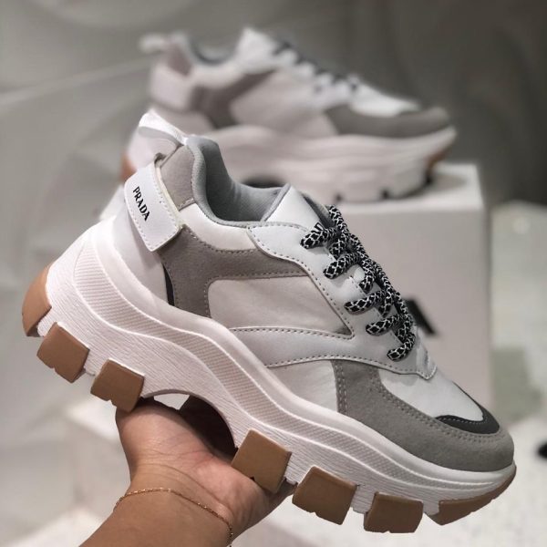 Calzado Sneakers.