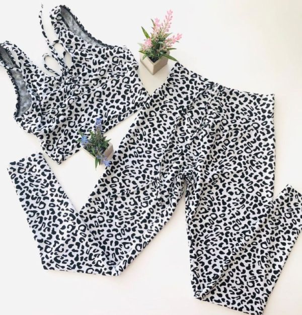 Conjunto Fitness (Top & Calza) - Imagen 2