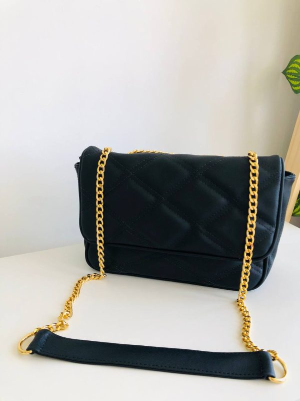 Cartera Andrea negra