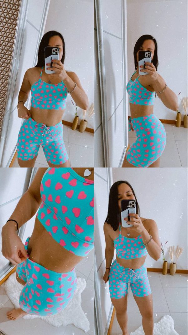 Conjunto calza corta corazones con frunce y push-up