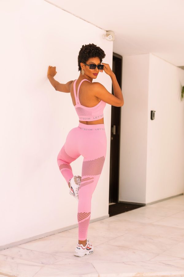 TOP SIN COSTURA ESSENCE LETSGYM - Imagen 2