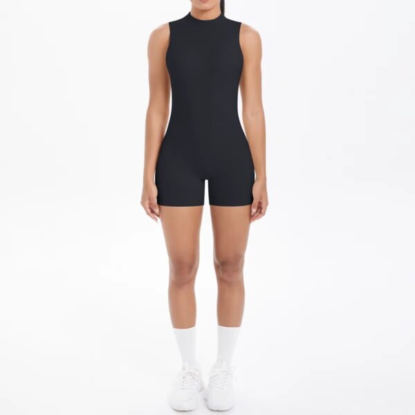 Monito negro corto premium(talle s/m)- PREVENTA ON con el 15% OFF - Imagen 3