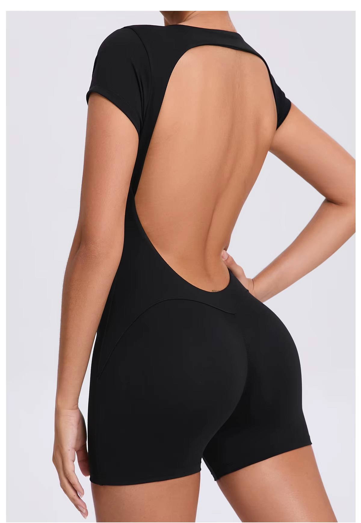 PREVENTA!!! 10% OFF Monito espalda descubierta talle único s/m